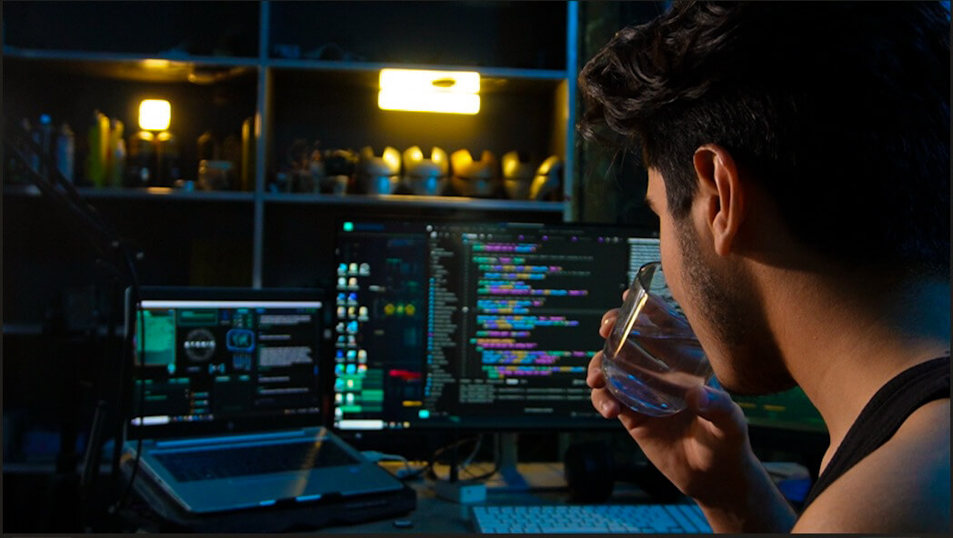 Inventor Usman — studio setup